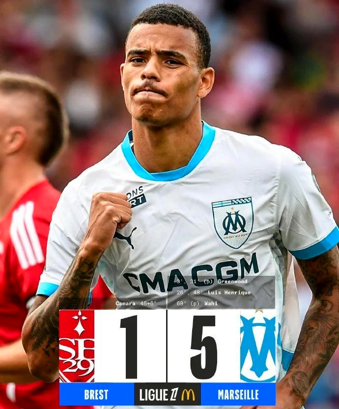 多米体育官网登录-国际比赛中的惊喜连连,球员们展现出色技巧有哪些